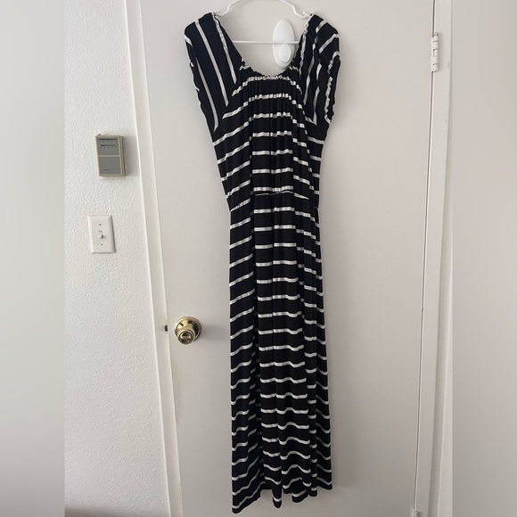 Loralette Maxi Dress Black White Stripe Front Slit 3X Plus Size - Picture 4 of 8
